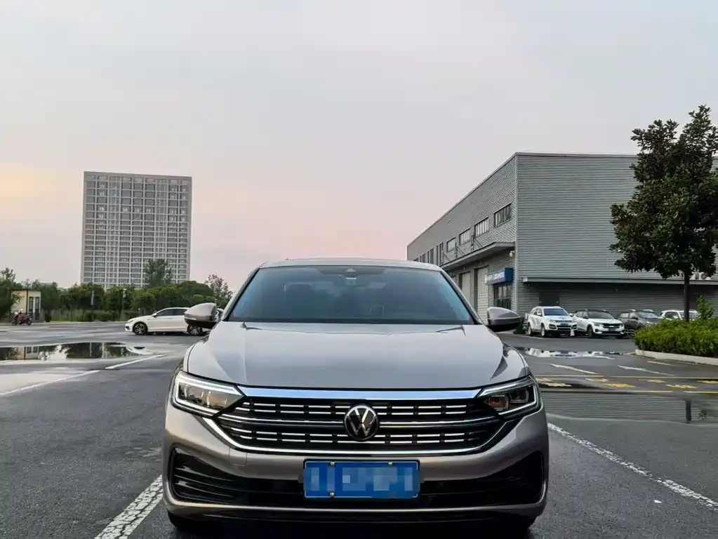 Volkswagen Sagitar 2023 из CN, фото 2