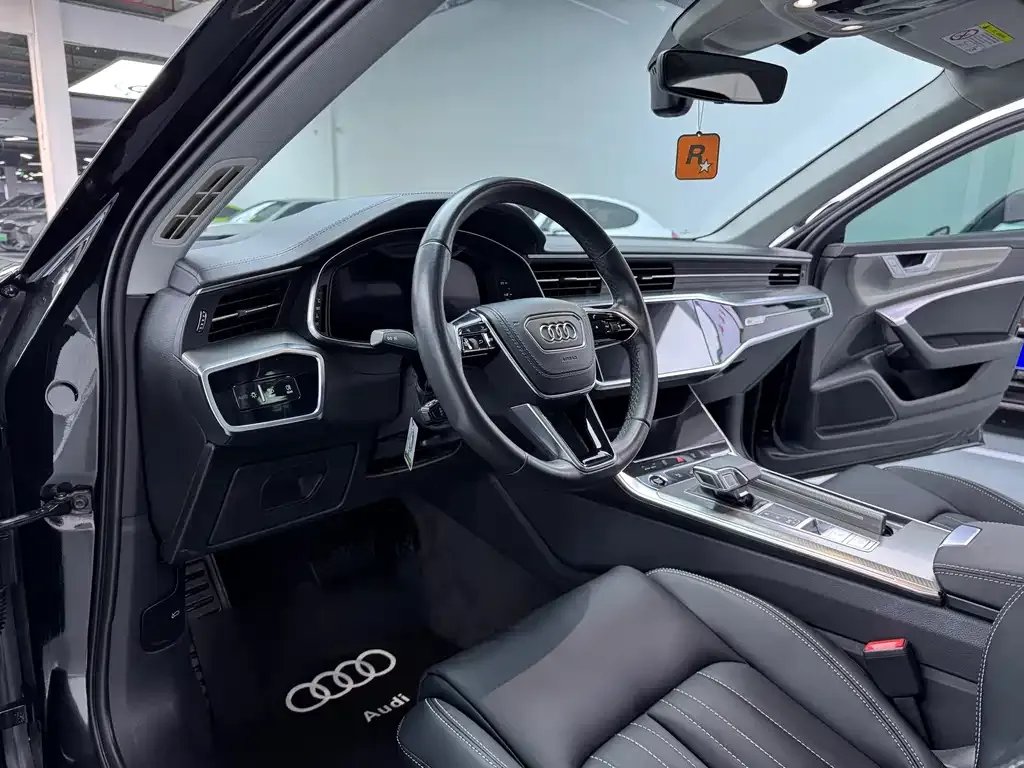 Audi A6L 2022 из CN, фото 5