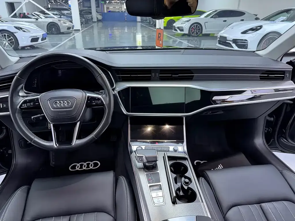 Audi A6L 2022 из CN, фото 7