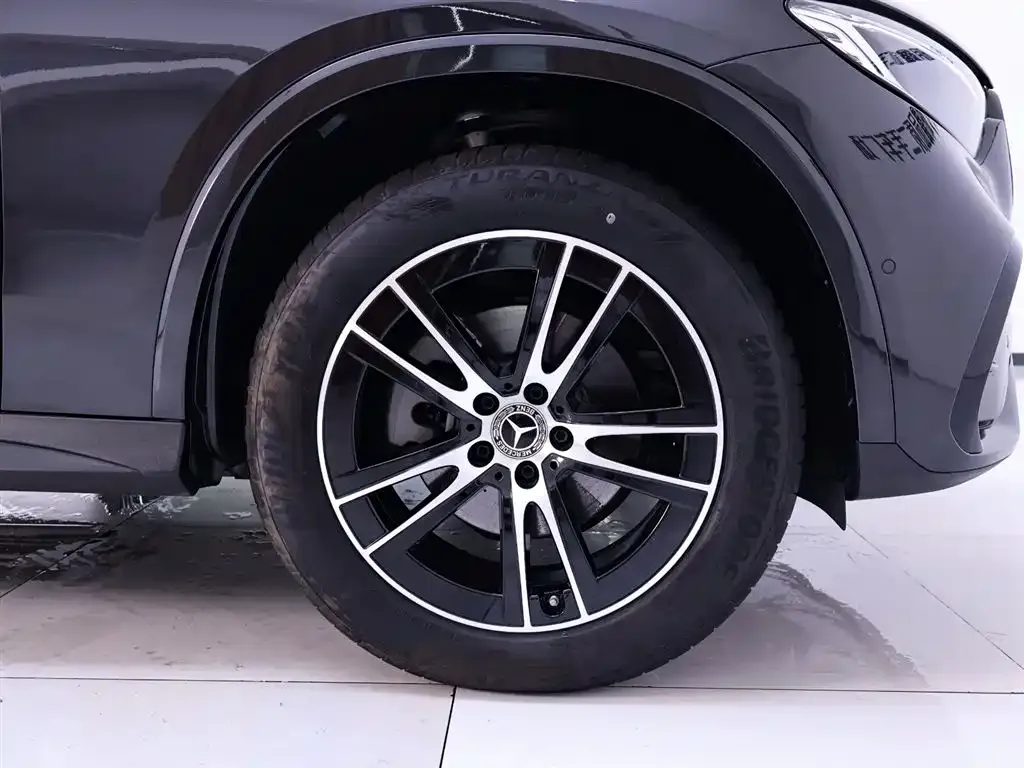Mercedes-Benz GLC 2024 из CN, фото 6