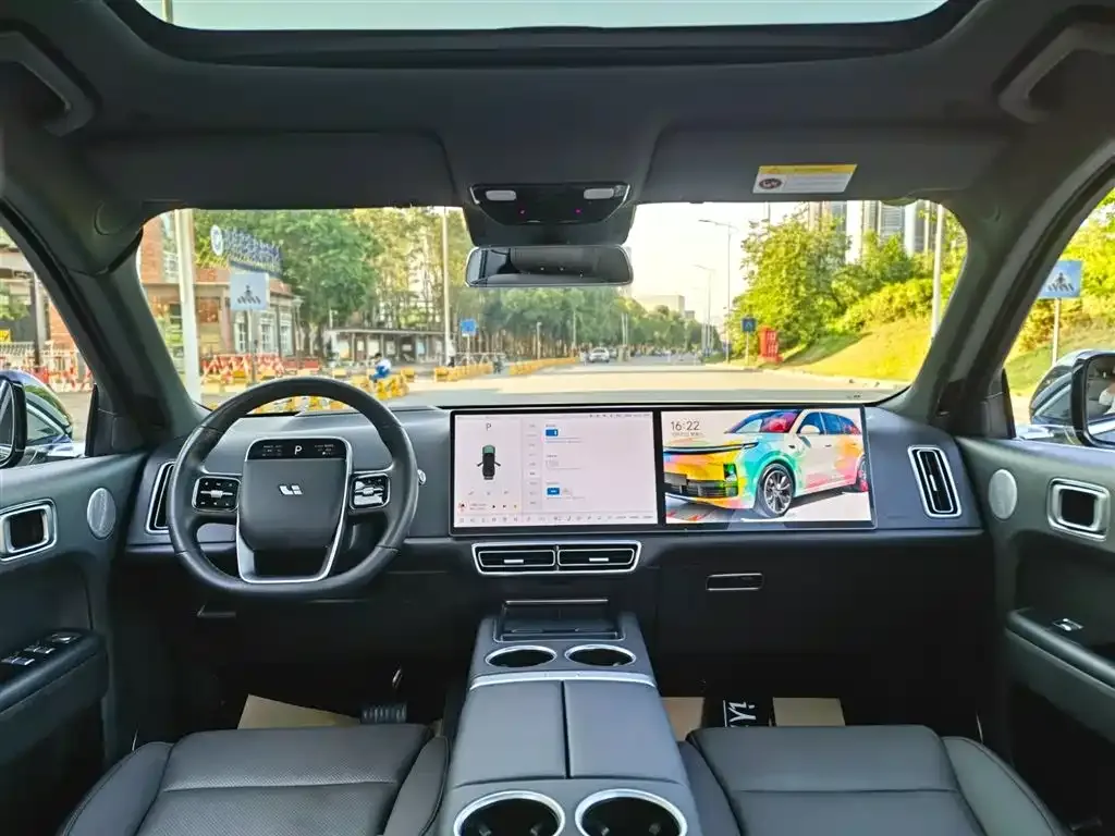Li Auto L8 2024 из CN, фото 8