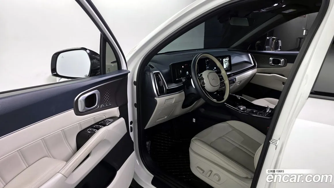 Kia Sorento — фото 10