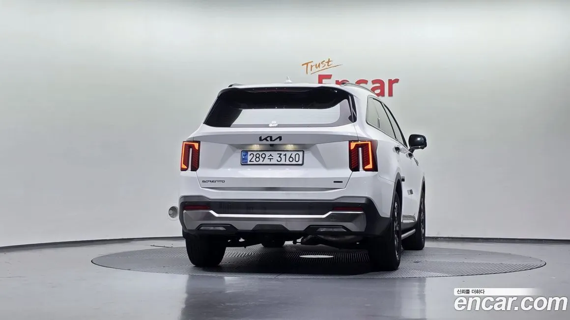 Kia Sorento — фото 4