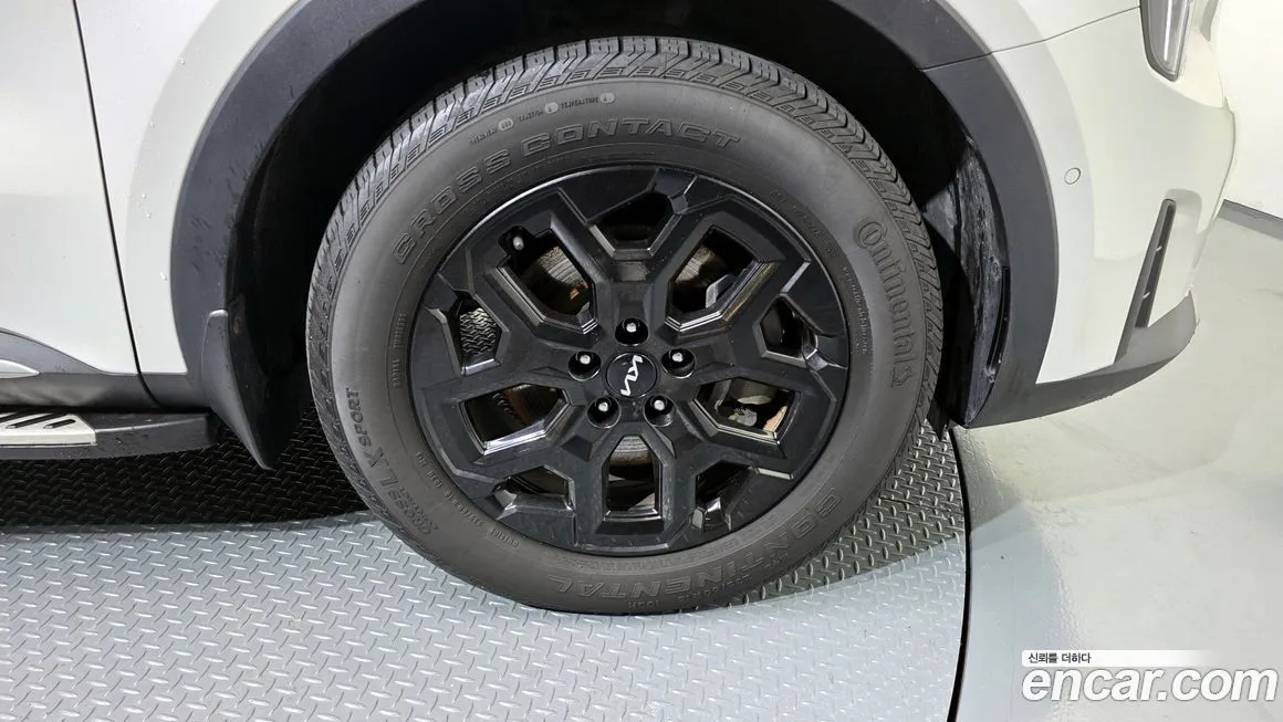 Kia Sorento — фото 5