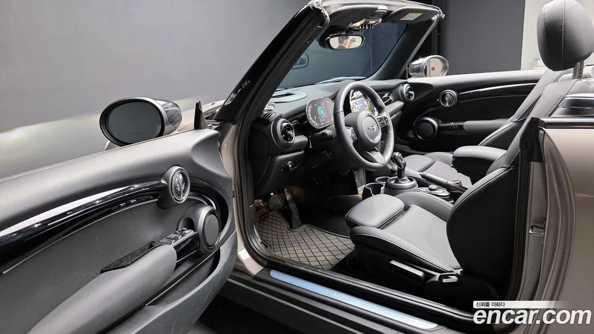 [object Object] Cooper Convertible 2024 из KR, фото 10