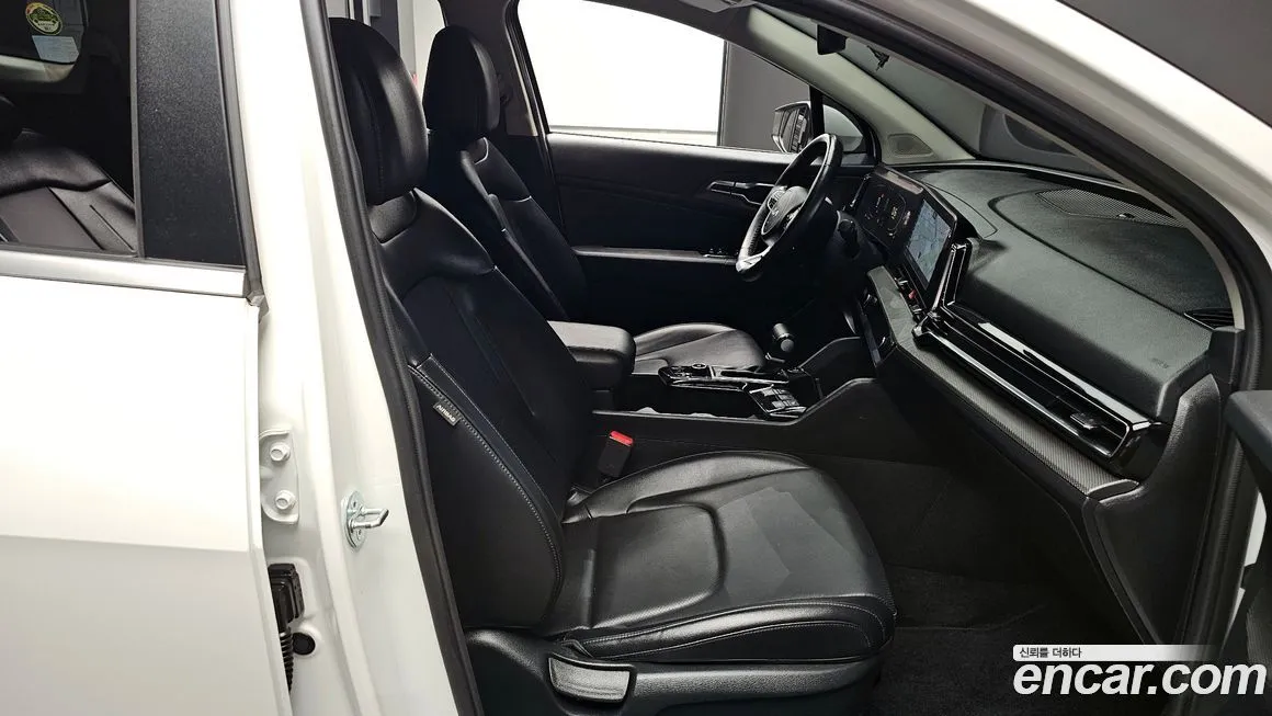 Kia Sportage — фото 10
