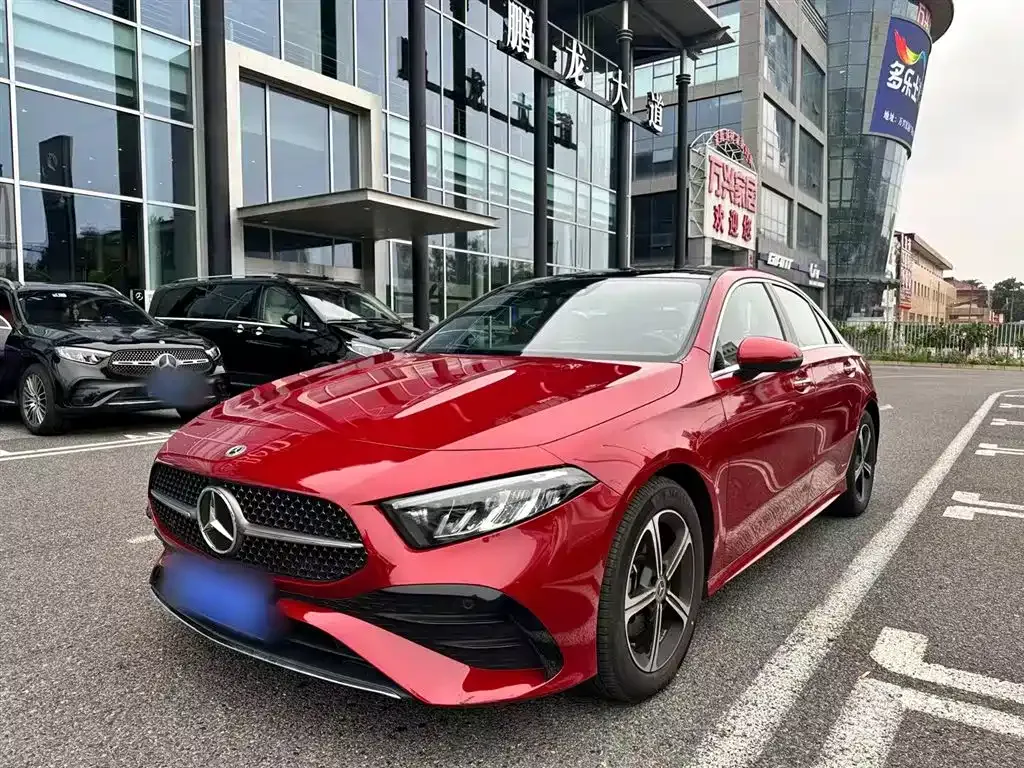 Mercedes-Benz A-Class 2023 из CN, фото 1
