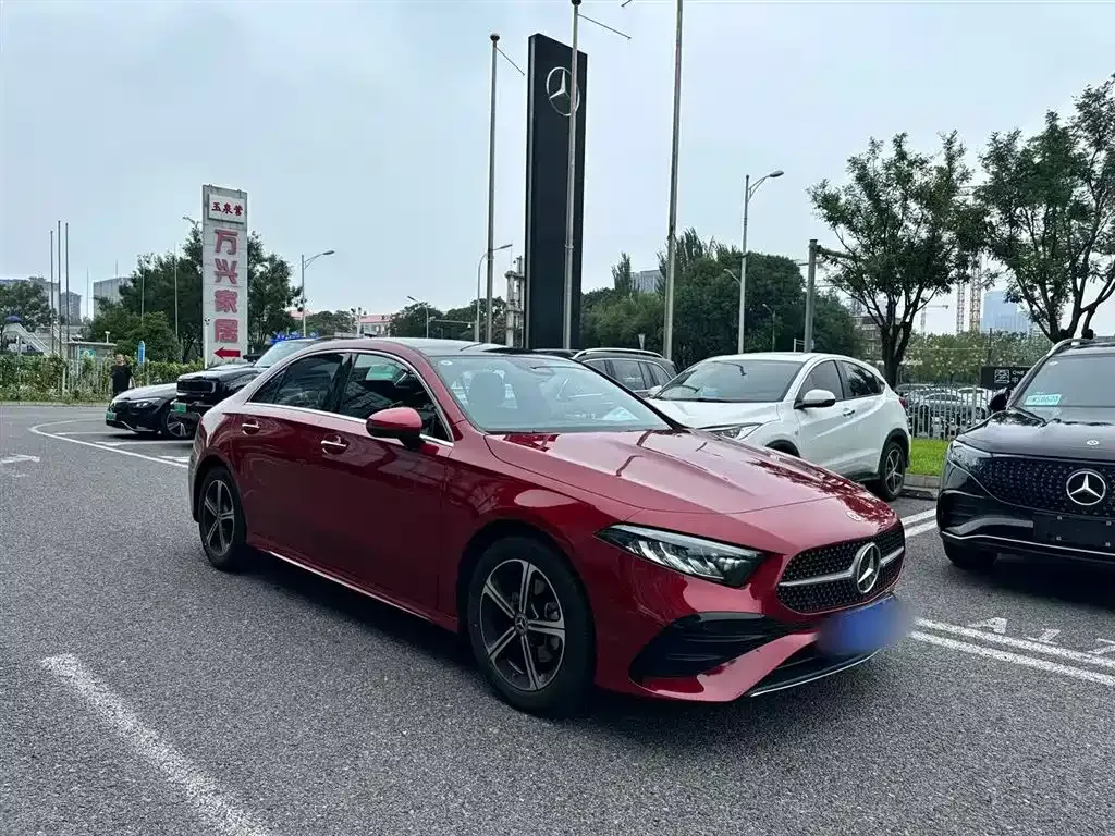 Mercedes-Benz A-Class 2023 из CN, фото 6