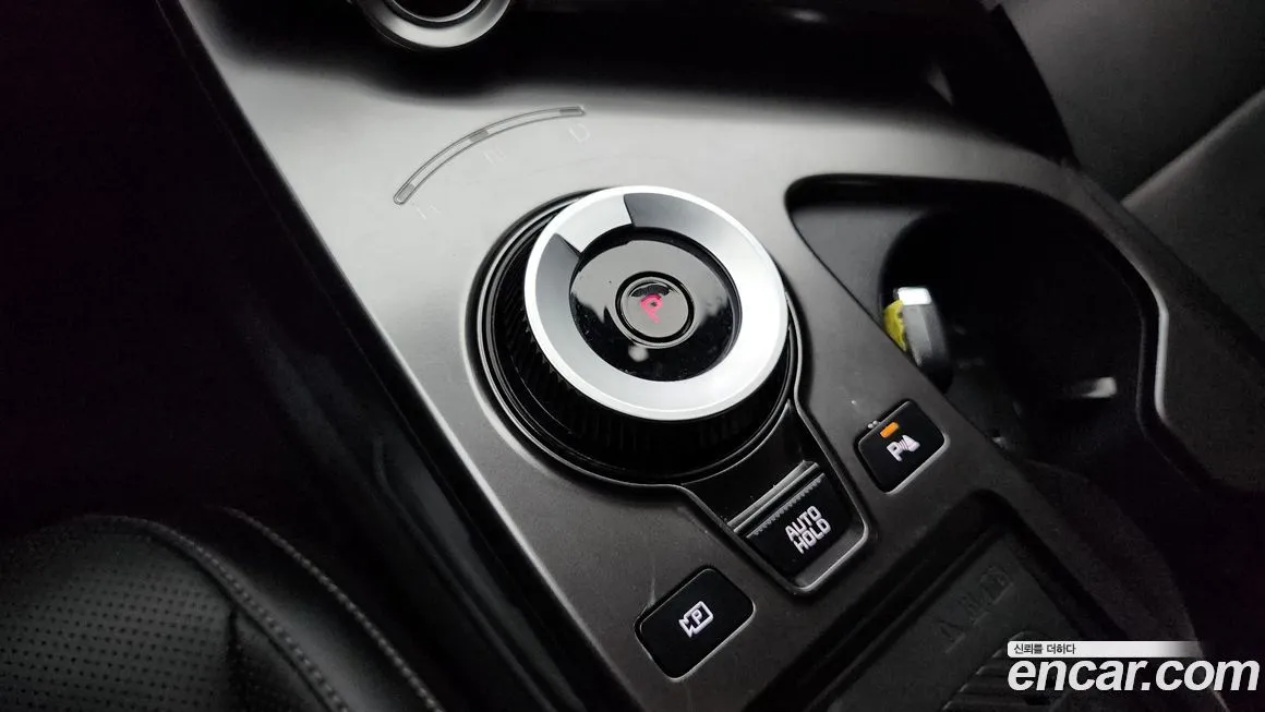 Kia EV6 — фото 9
