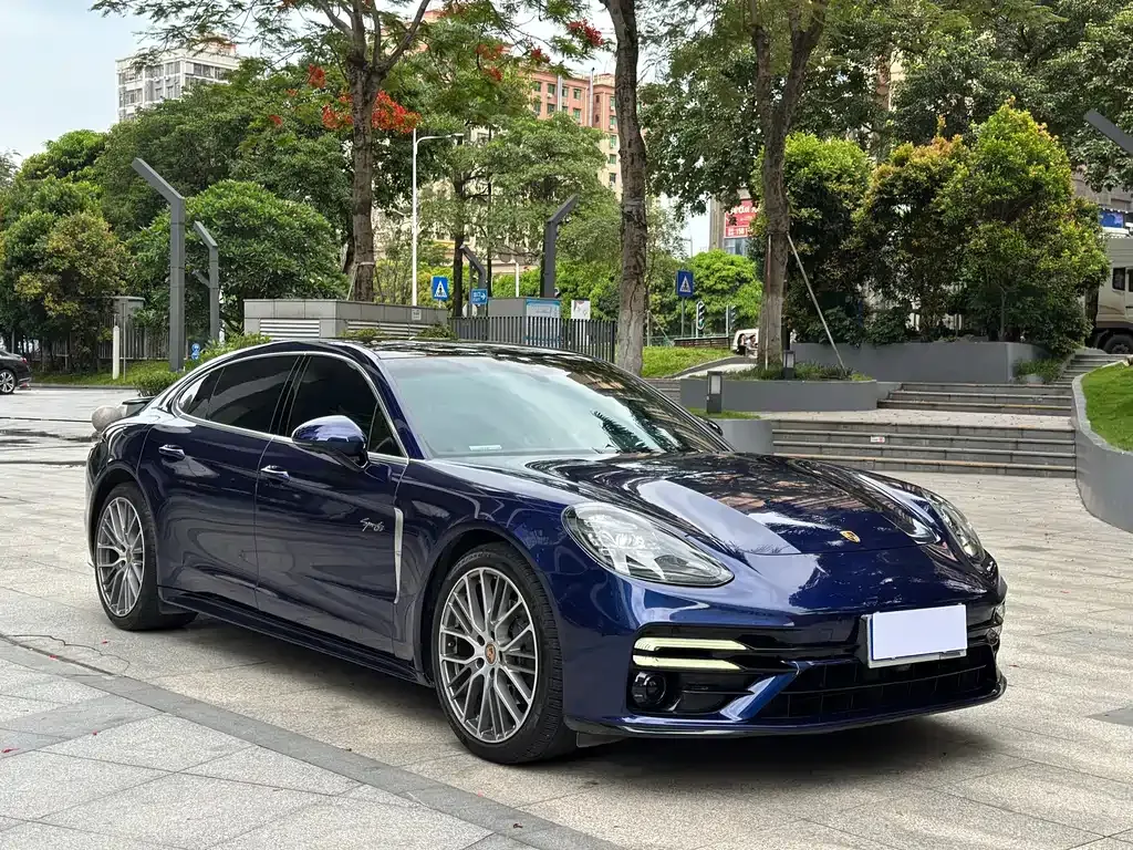 Porsche Panamera 2022 из CN, фото 1