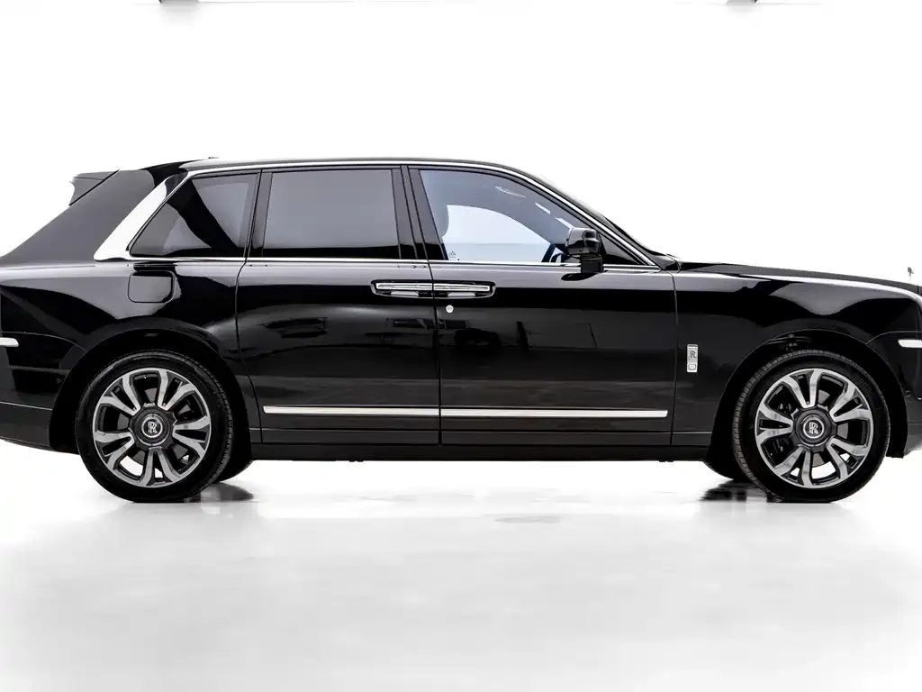 Rolls-Royce Cullinan — фото 5
