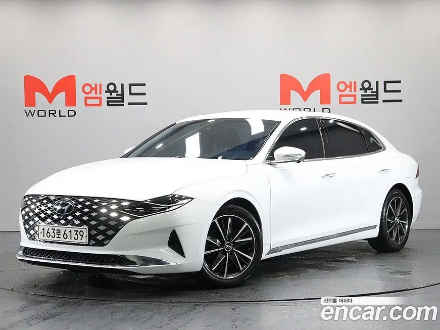 Hyundai Grandeur — фото 1