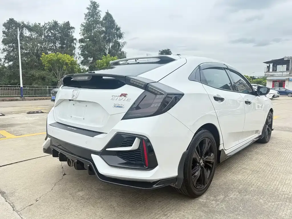 Honda Civic 2021 из CN, фото 4