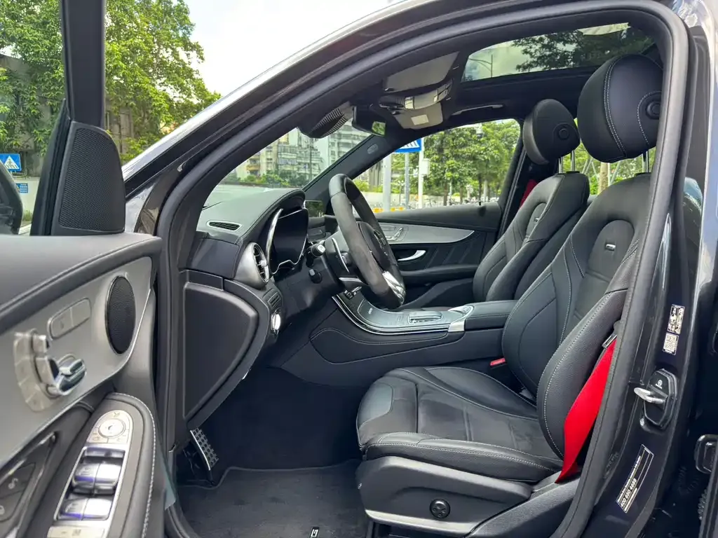 Mercedes-Benz GLC AMG 2021 из CN, фото 5