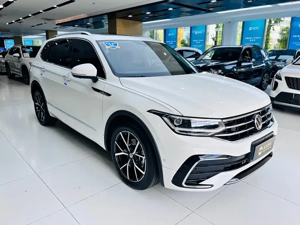 [object Object] Tiguan L 2022 из CN, фото 3