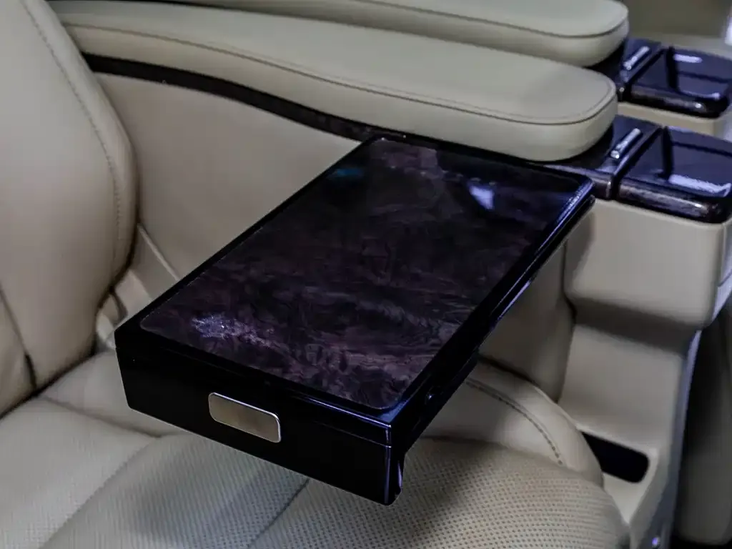 Toyota Vellfire 2022 из CN, фото 7