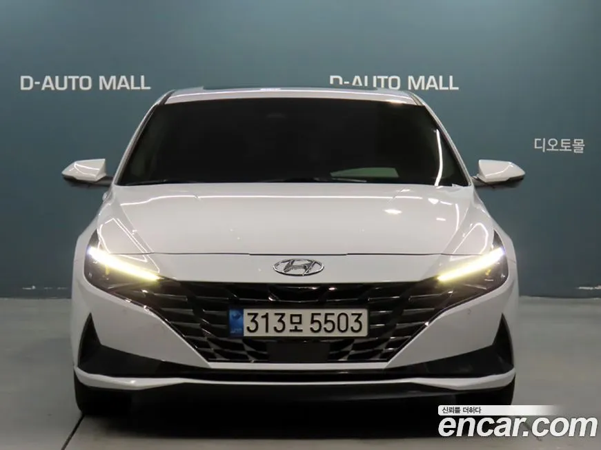 Hyundai AVANTE — фото 3