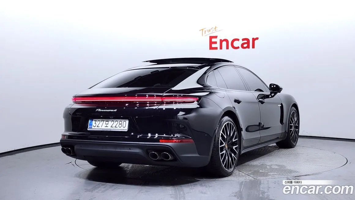 Porsche Panamera 2025 из KR, фото 2