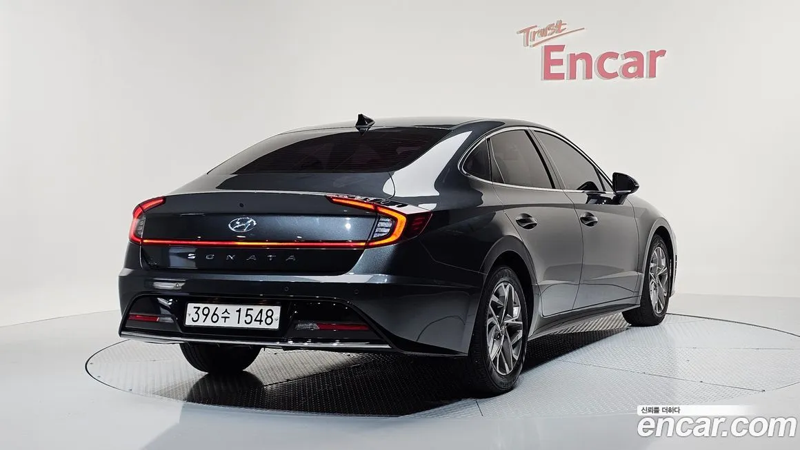 Hyundai Sonata 2022 из KR, фото 2