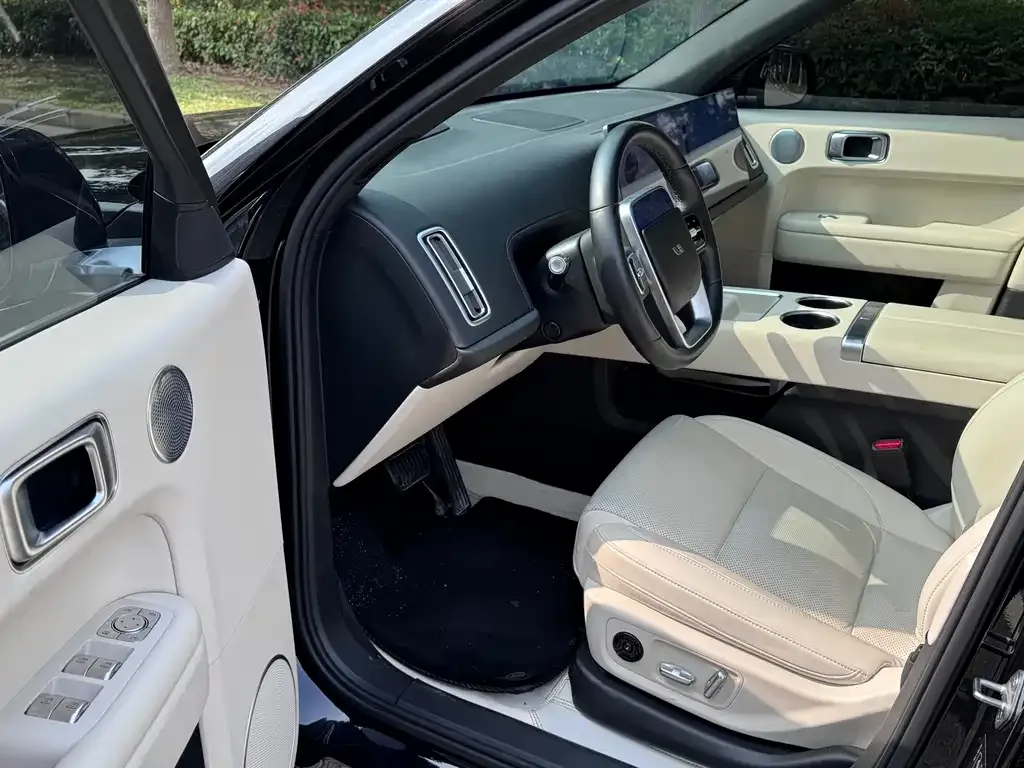 Li Auto L6 2025 из CN, фото 8