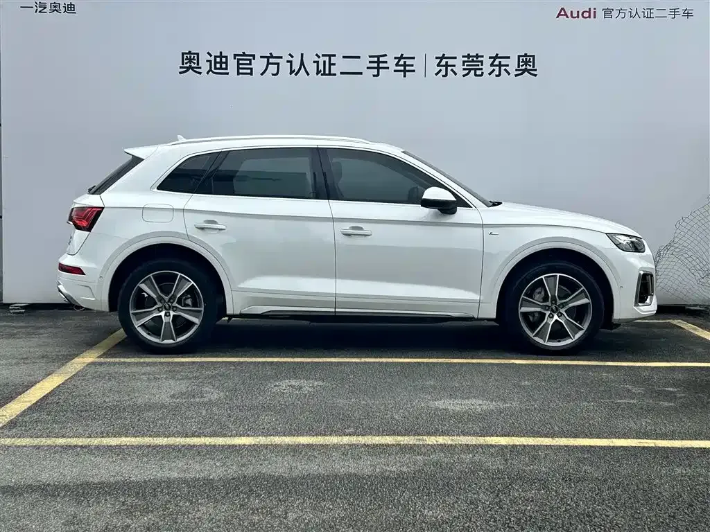 Audi Q5L 2021 из CN, фото 3