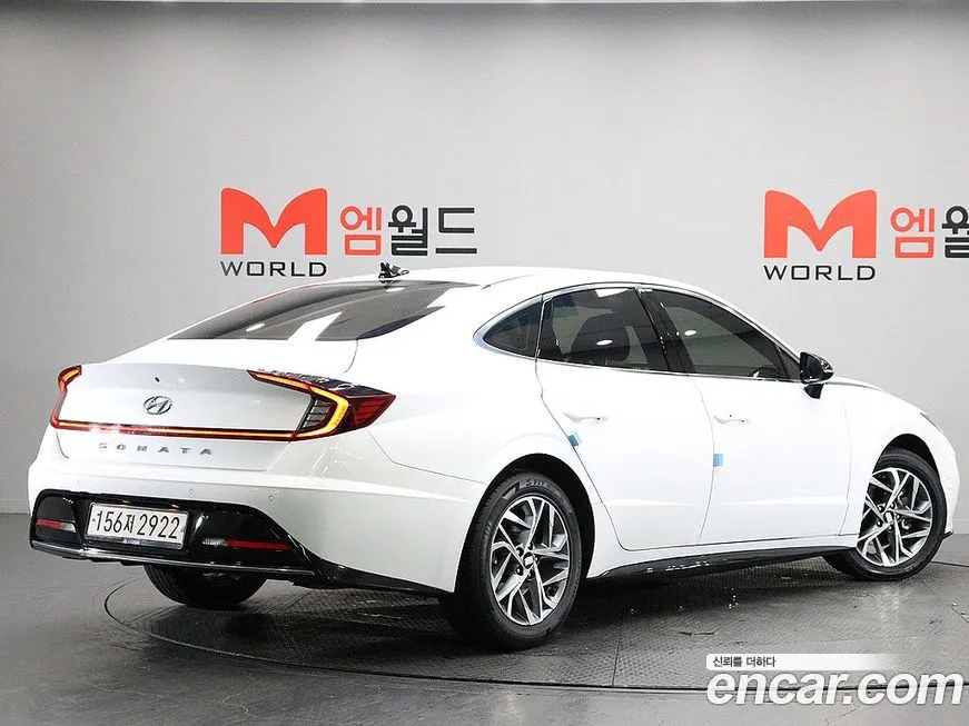 Hyundai Sonata 2022 из KR, фото 3