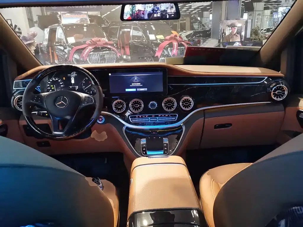 Mercedes-Benz Vito 2023 из CN, фото 10