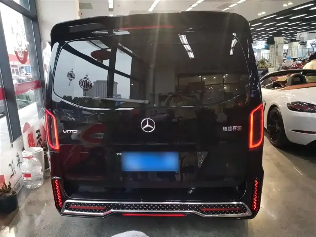 Mercedes-Benz Vito 2023 из CN, фото 6