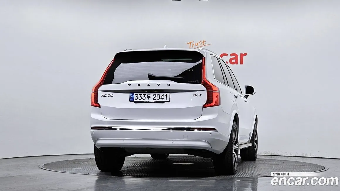 Volvo XC90 — фото 4
