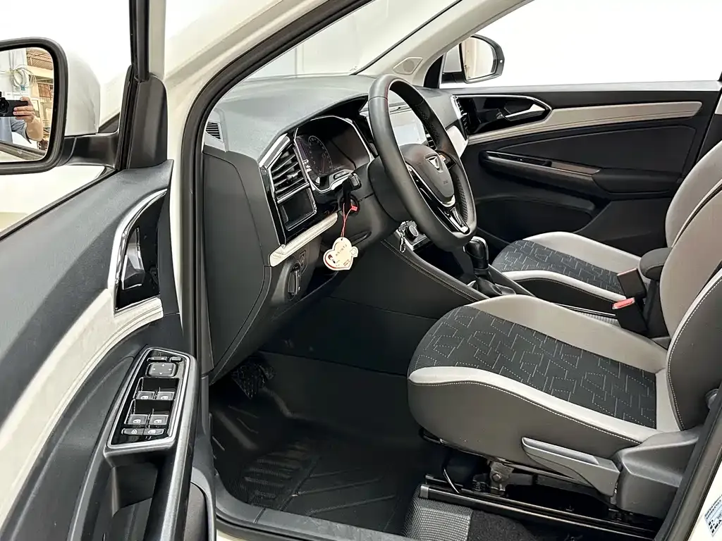 Jetta VS5 2023 из CN, фото 10
