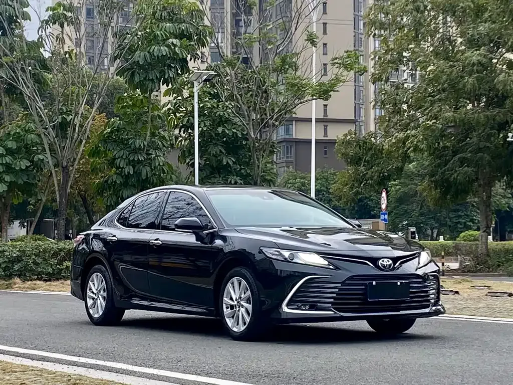 Toyota Camry 2022 из CN, фото 3