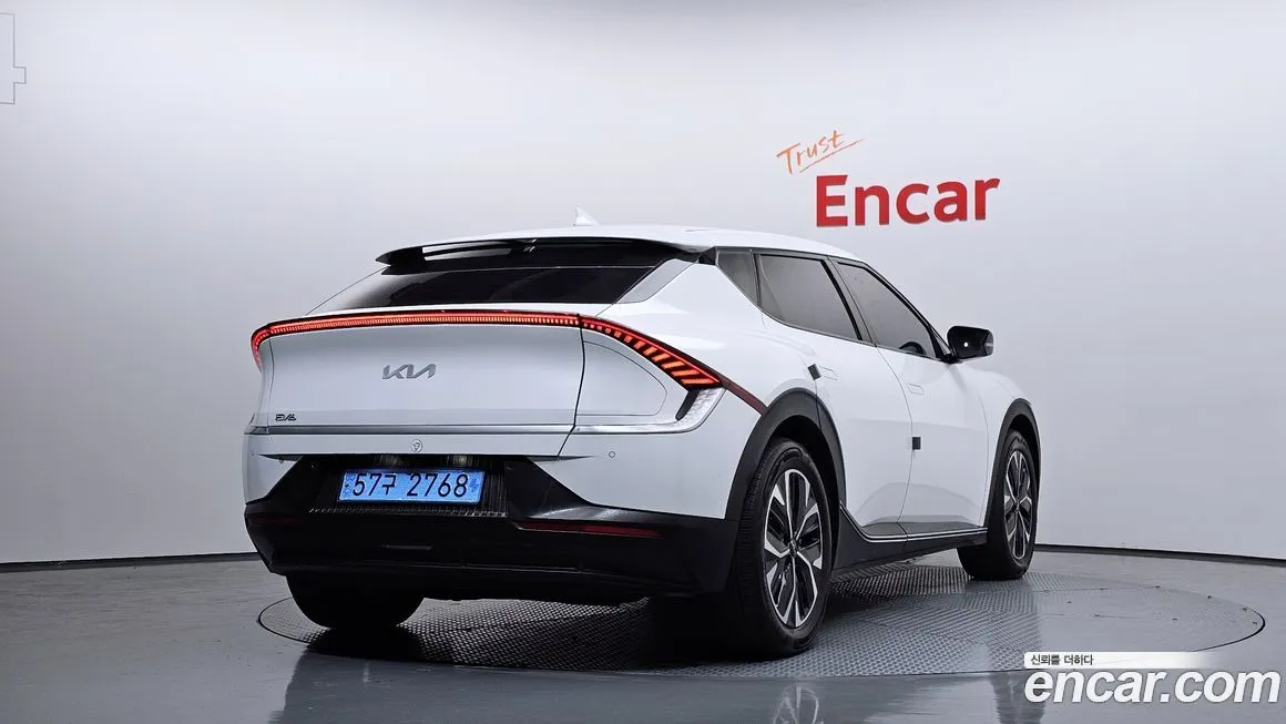 Kia EV6 — фото 2