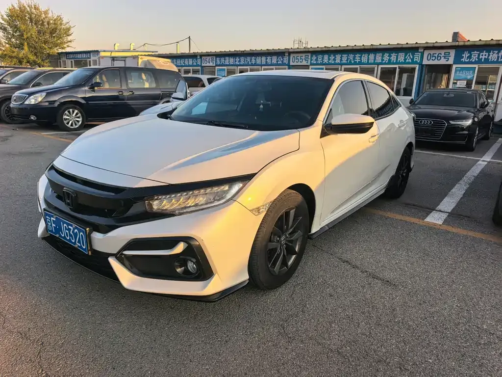 Honda Civic 2022 из CN, фото 1