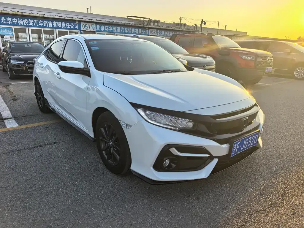 Honda Civic 2022 из CN, фото 3