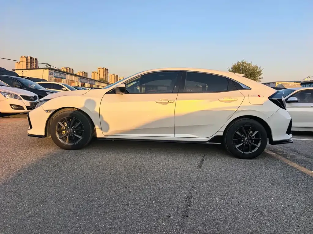 Honda Civic 2022 из CN, фото 9