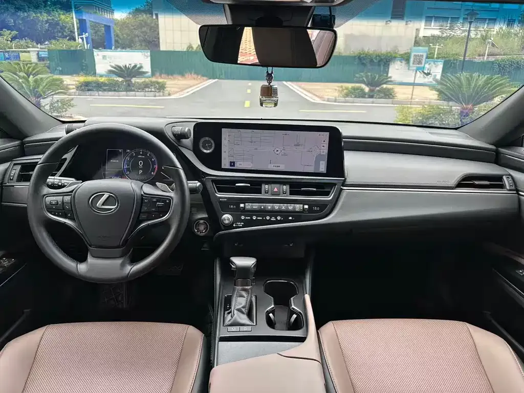 Lexus ES 2024 из CN, фото 4