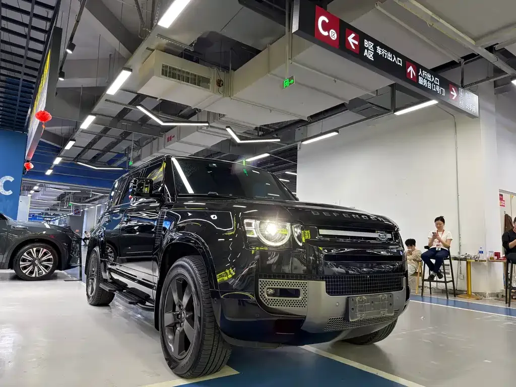 Land Rover Defender 2024 из CN, фото 3