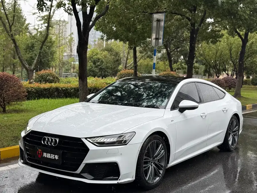 Audi A7 2022 из CN, фото 10