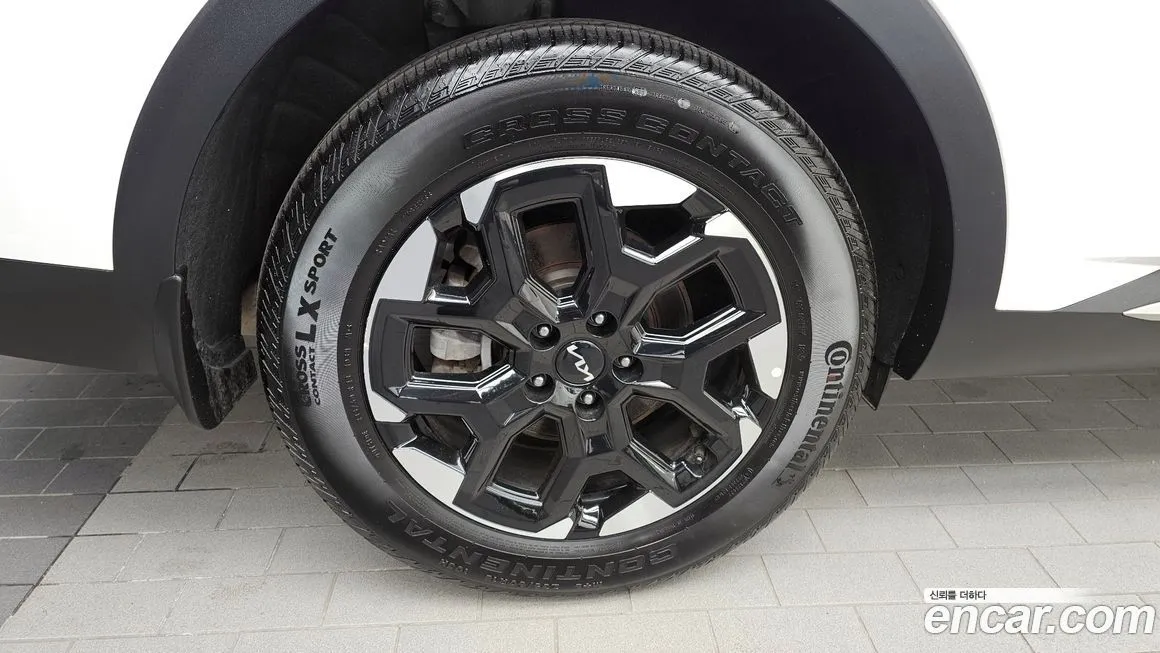 Kia Sorento — фото 5