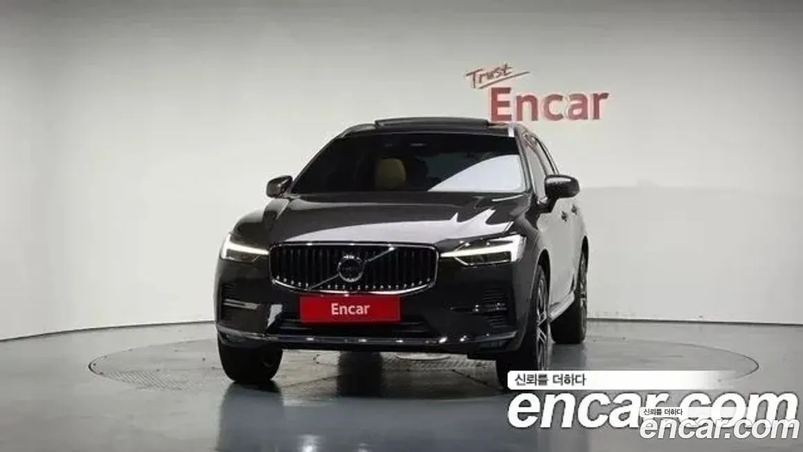 Volvo XC60 2025 из KR, фото 2