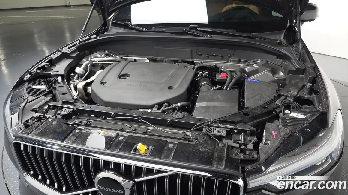 Volvo XC60 2025 из KR, фото 6
