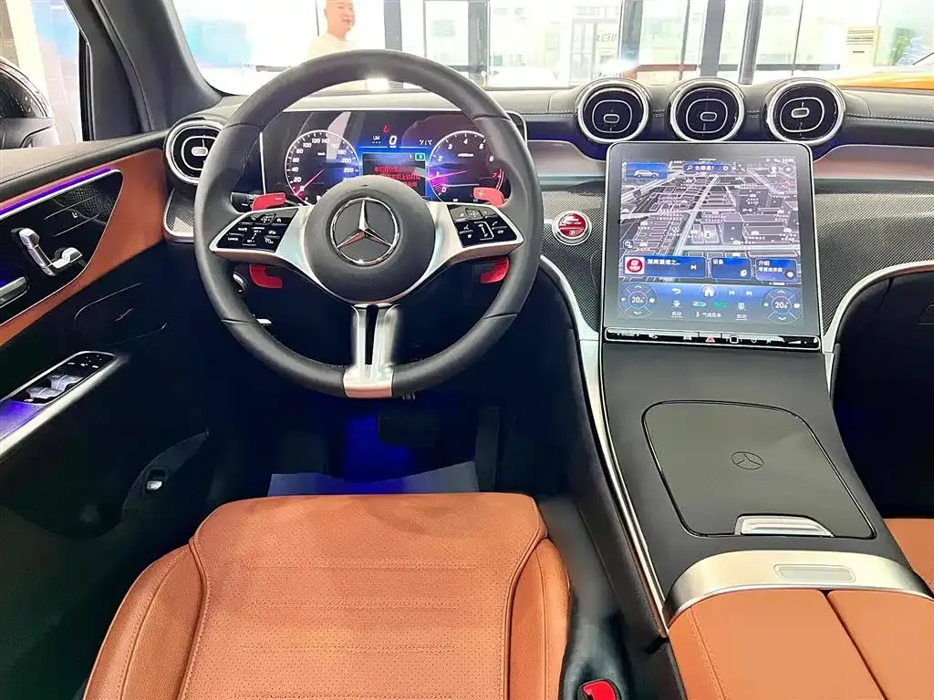 Mercedes-Benz GLC 2024 из CN, фото 4