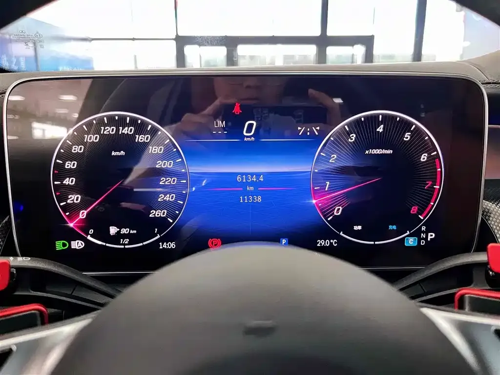 Mercedes-Benz GLC 2024 из CN, фото 5
