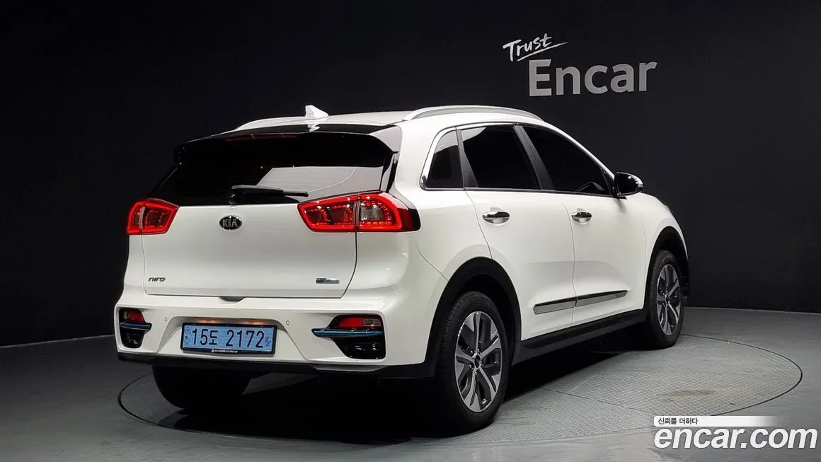 Kia Niro 2021 из KR, фото 2