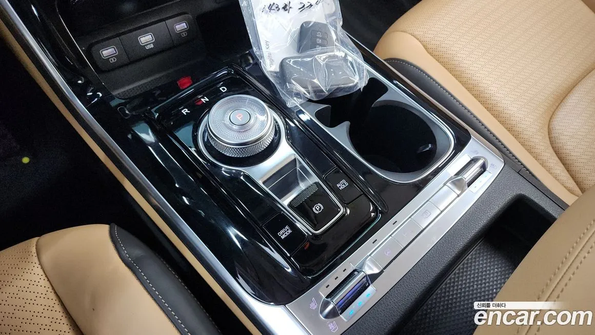 Kia Carnival 2023 из KR, фото 9