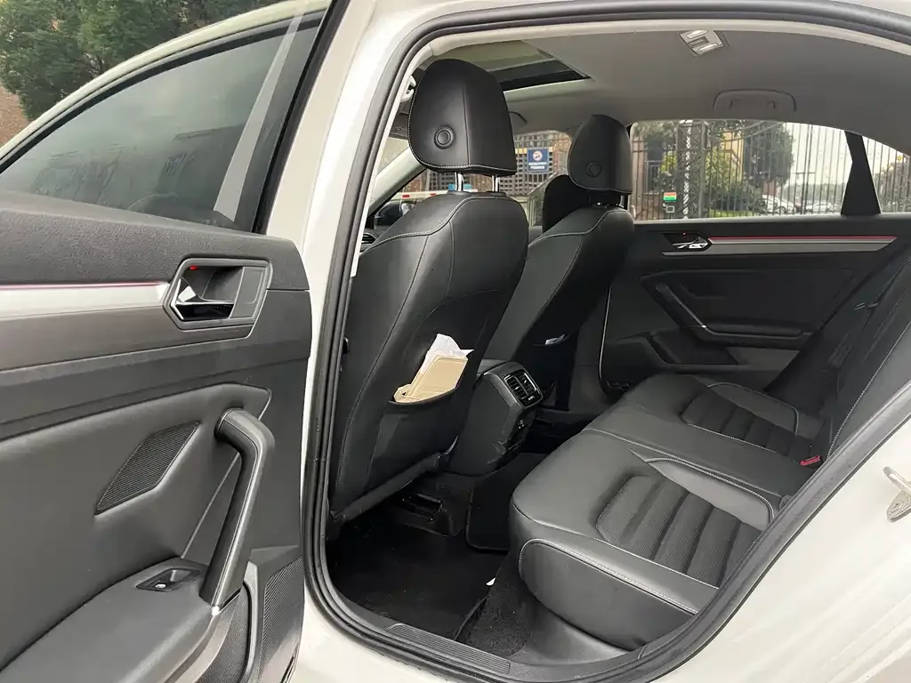 Volkswagen Lamando 2021 из CN, фото 6