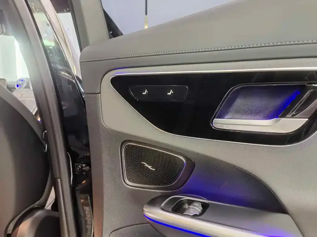 Mercedes-Benz C-Class 2023 из CN, фото 5