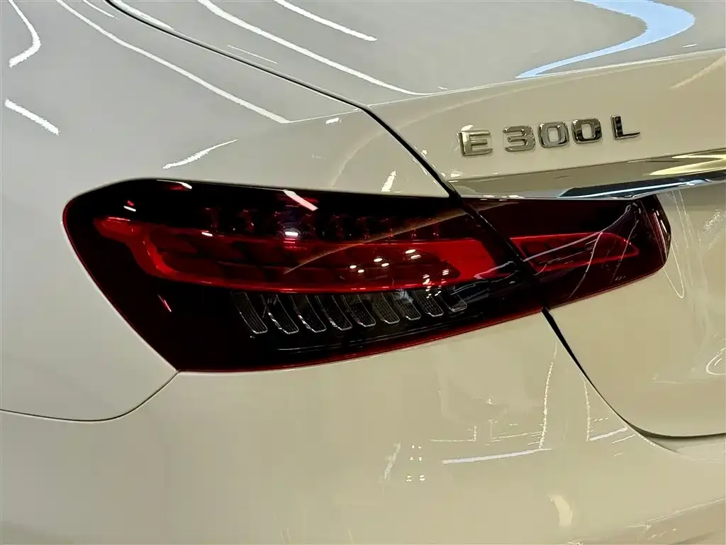 Mercedes-Benz E-Class 2023 из CN, фото 10