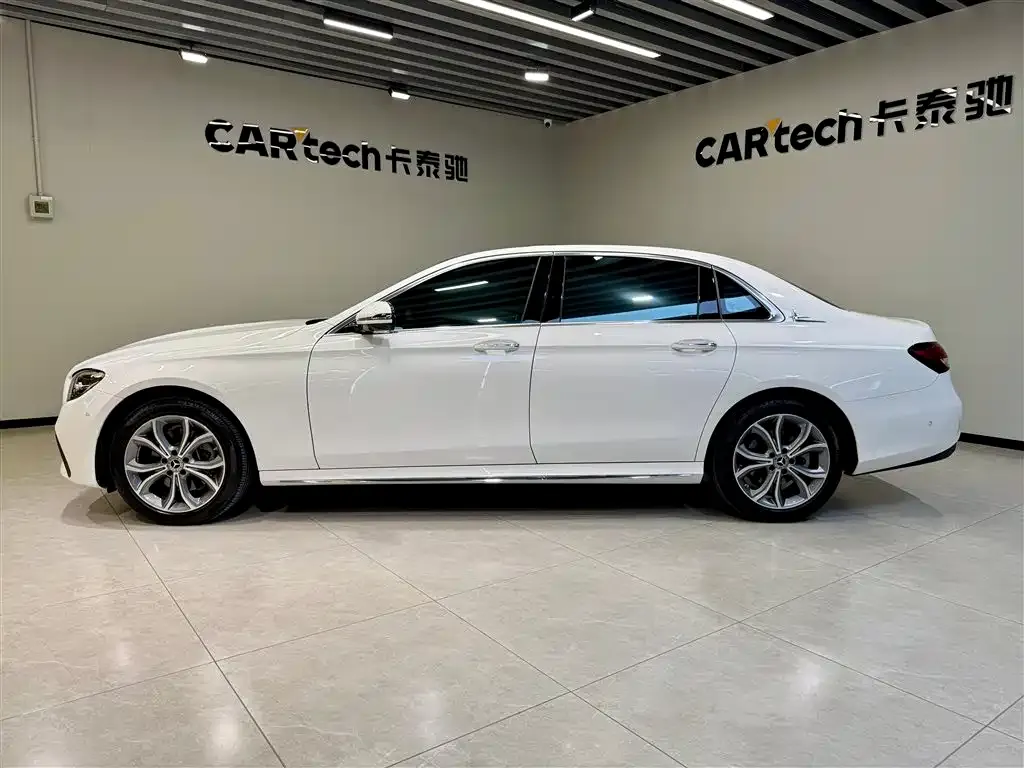 Mercedes-Benz E-Class 2023 из CN, фото 4