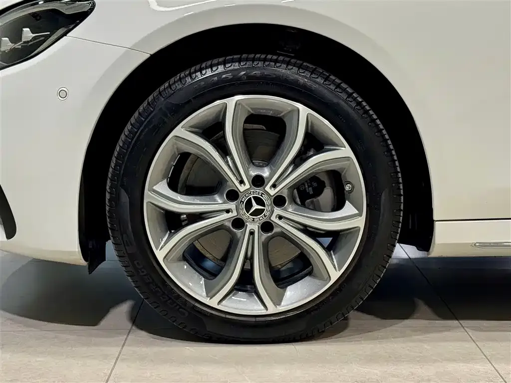 Mercedes-Benz E-Class 2023 из CN, фото 9